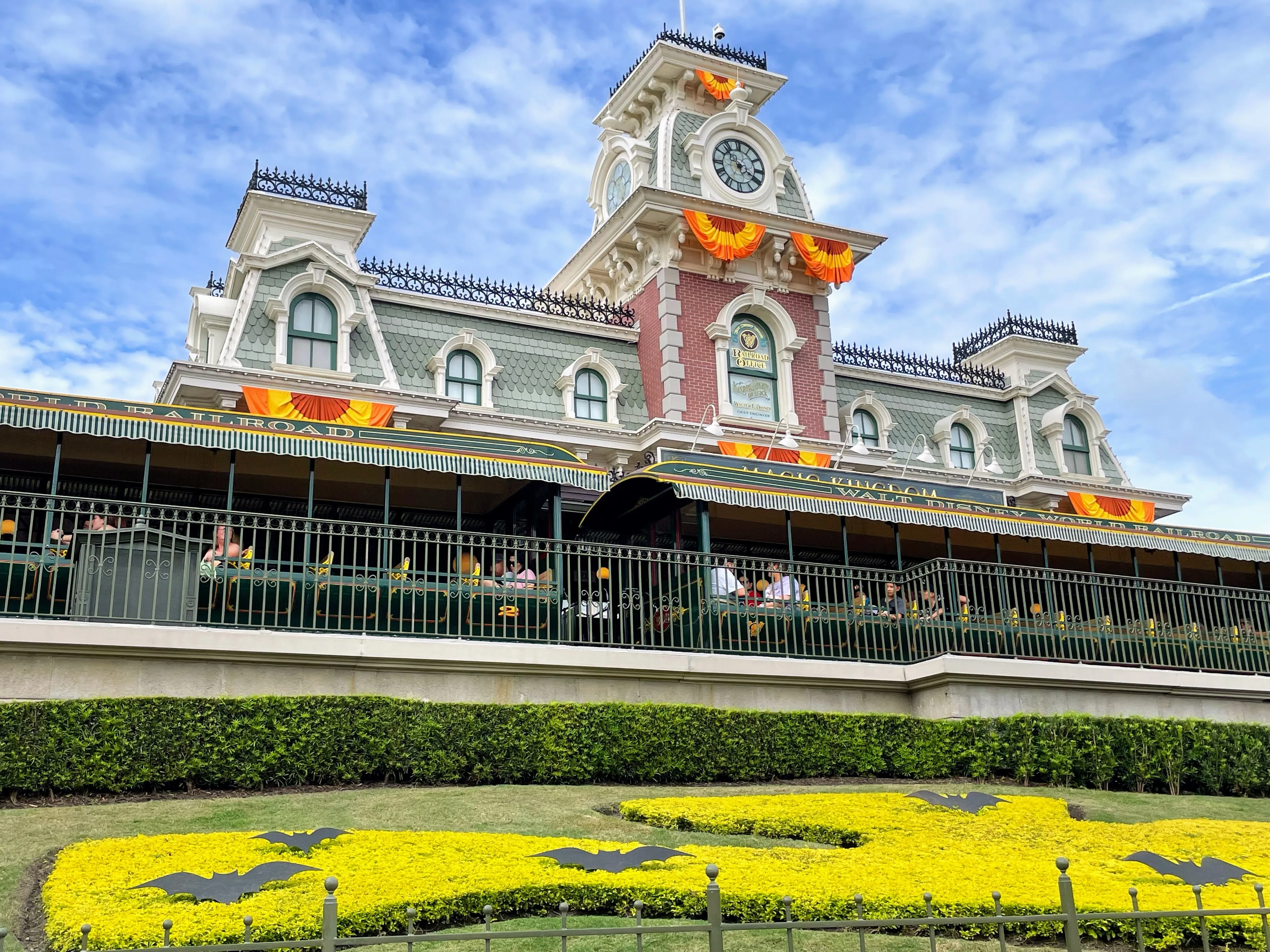 Magic Kingdom station